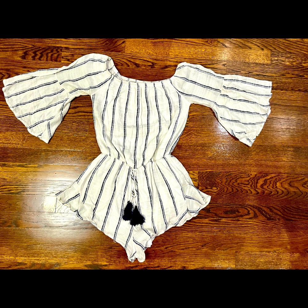 Off-shoulder Striped Romper